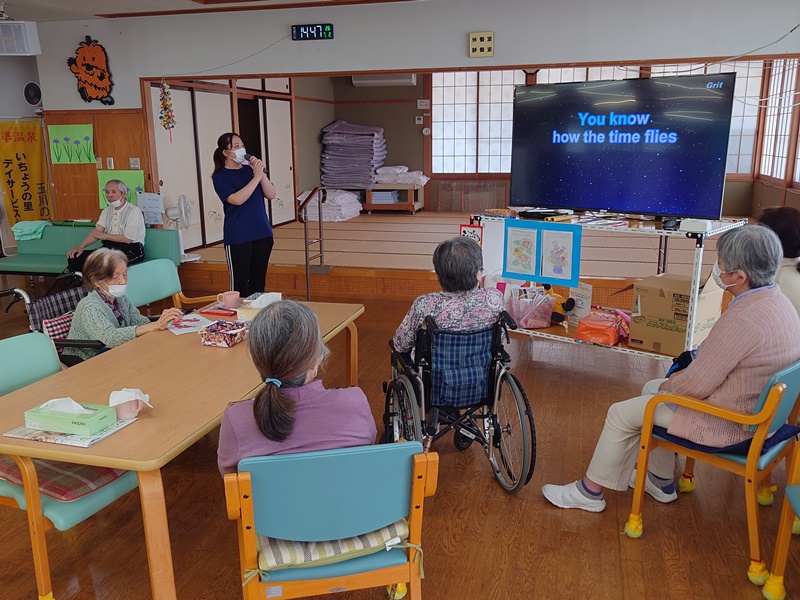 宮城学院の実習の様2