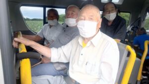 デイサービスでの蓮見学①