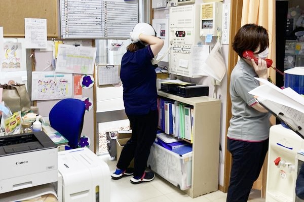 関係各所への連絡