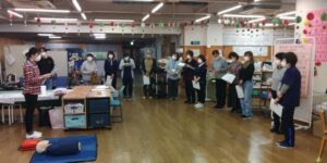10月23日、10月24日及び11月11日の3回に亘り、全職員を対象に『救急救命研修』を開催しました。